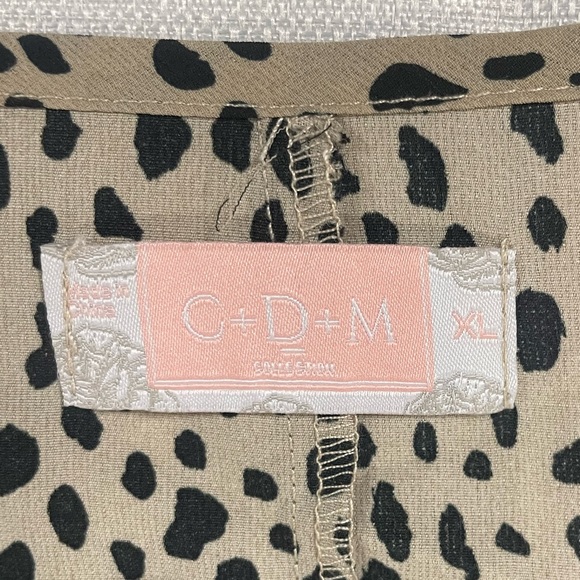 Ruffle Leopard V-neck Long Sleeve blouse, size XL - Picture 2 of 3